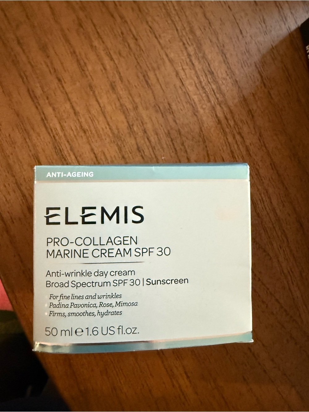 ELEMIS Pro-Collagen Marine Cream SPF 30 - White and Teal Accent